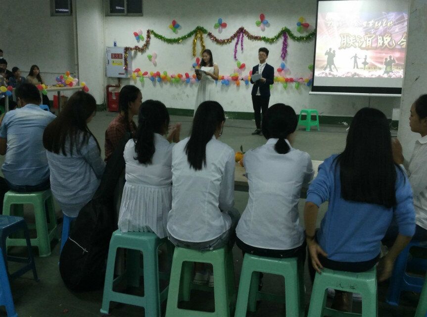 轨道电气系学生会部室联谊会成功举行